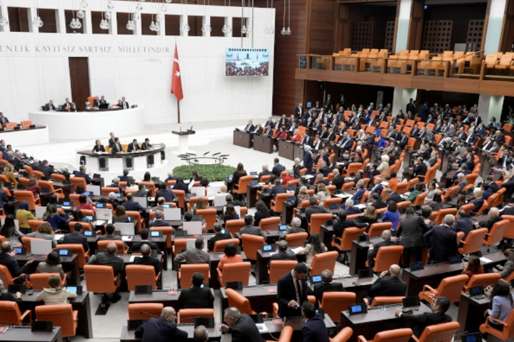 Ekonomi Düzenlemeleri İçeren Kanun Teklifi TBMM’de Görüşülüyor